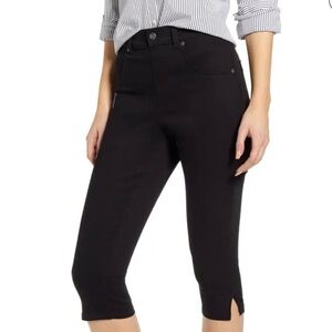 NWT HUE Ultrasoft High Waist Capri Denim Leggings XS